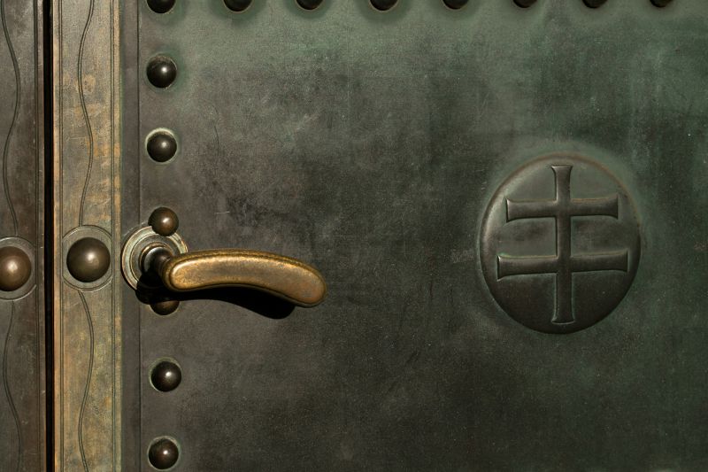 Metal Entrance Door Repair